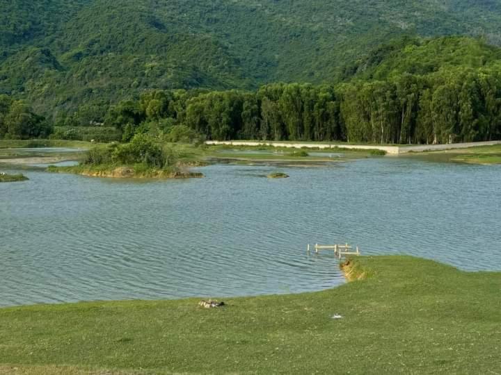 Nha Lua Homestay Ніньбінь Екстер'єр фото