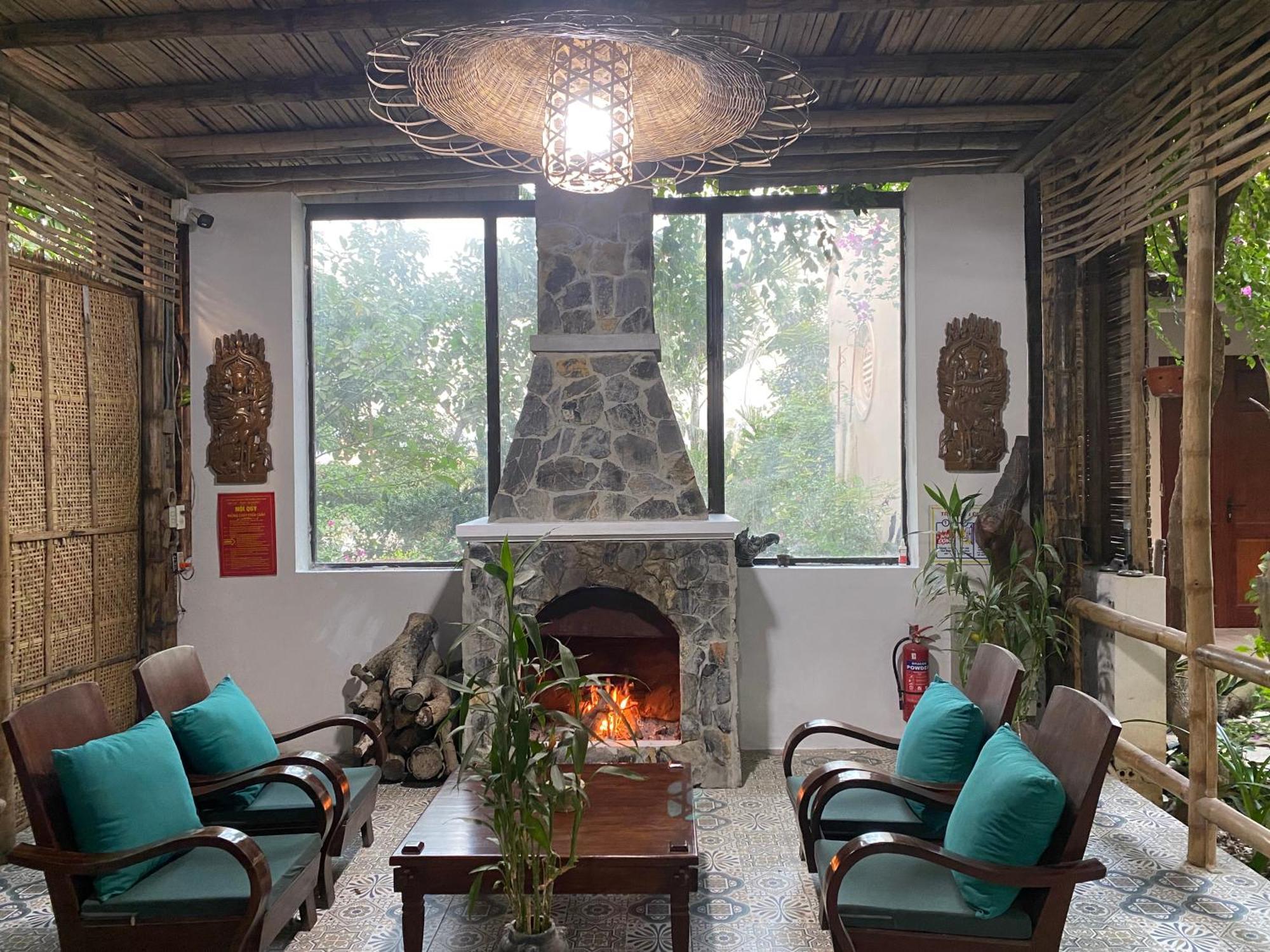Nha Lua Homestay Ніньбінь Екстер'єр фото